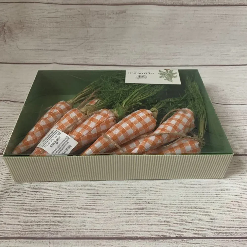 Rachel Ashwell The Farmhouse Plaid Carrot Garland Raffia Leaves Easter 6ft Long